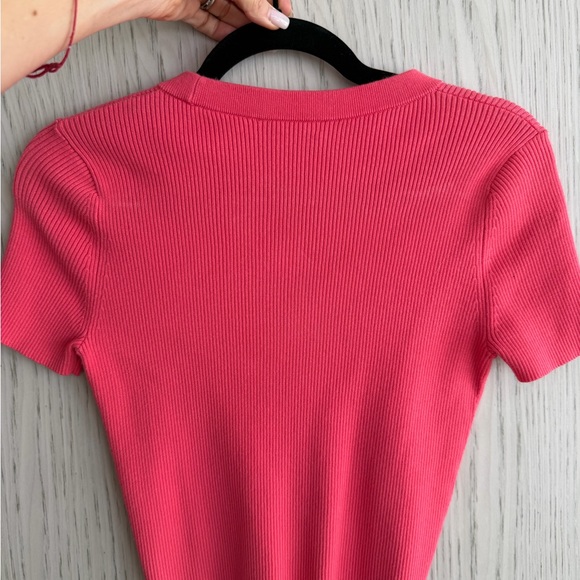 INTERMIX Vibrant Pink Short Sleeve Top - Picture 2 of 3